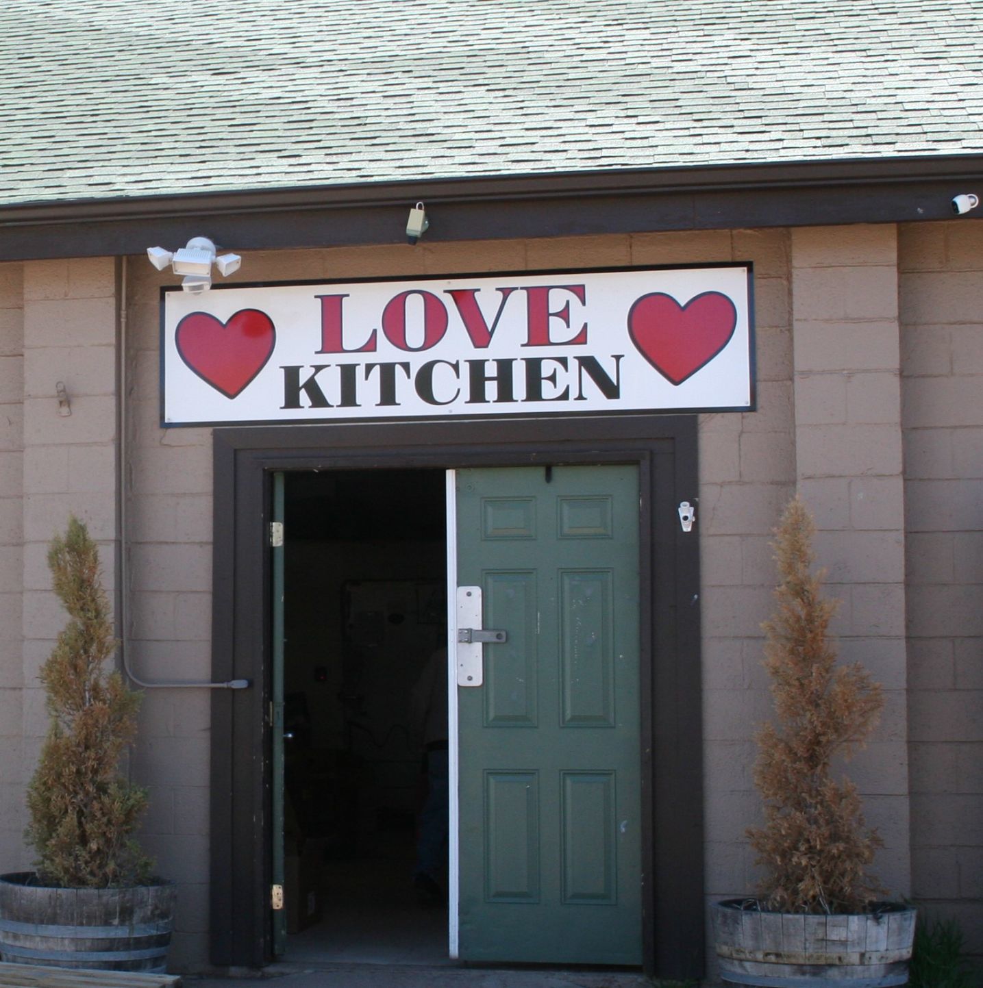Food collaborative shares resources, strategies,barriers